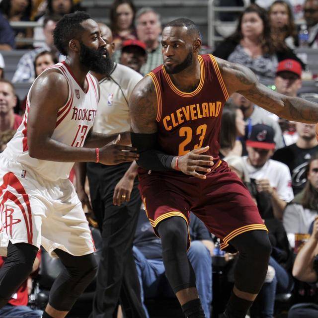 猛龙豪取8连胜，榜眼秀英格拉姆狂砍37分7篮板终迎爆发（猛龙喜迎八连胜，榜眼英格拉姆轰下37分7板强势爆发）