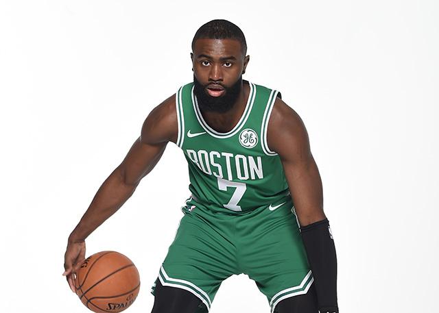 扎鸟给年轻球员建议：和真心对自己好的人在一起，信任这些人（扎鸟对年轻球员的忠告：与真心待你者同行，信任他们）