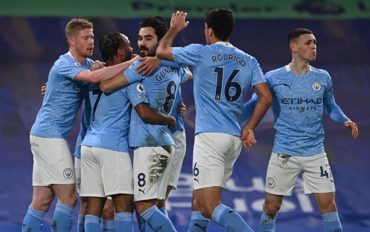 伊涅斯塔：会想念踢球的时光；进巴萨一线后每天都会观察哈维（伊涅斯塔：会怀念踢球的岁月，升入巴萨一队后每天都在观察哈维）