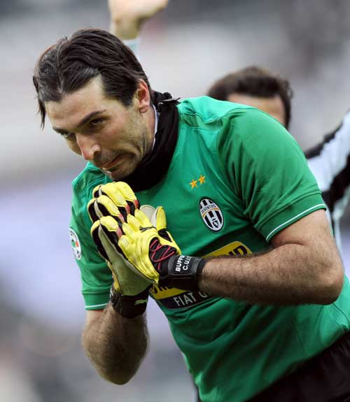 卡萨诺：我曾说过穆里尼奥已经废了，现在阿莱格里也快了（卡萨诺：我此前称穆里尼奥已不行，如今阿莱格里也将步其后尘）