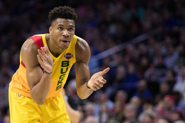 皇家奥维耶多vs奥萨苏纳：龙东、登东克尔首发，布季米尔、劳尔-加西亚出战（皇家奥维耶多对阵奥萨苏纳：龙东、登东克尔先发，布季米尔与劳尔-加西亚出场）