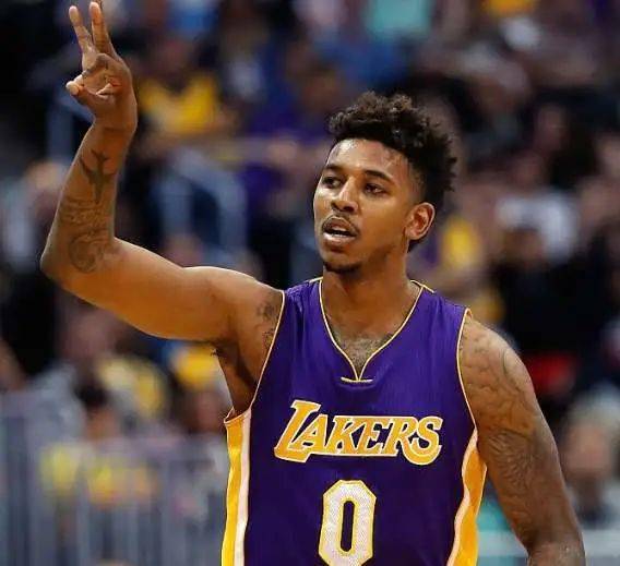 迪马：亚特兰大已与帕拉迪诺达成协议，双方签约1年半今天官宣（迪马：亚特兰大与帕拉迪诺达成一致，1年半合同将于今日官宣）